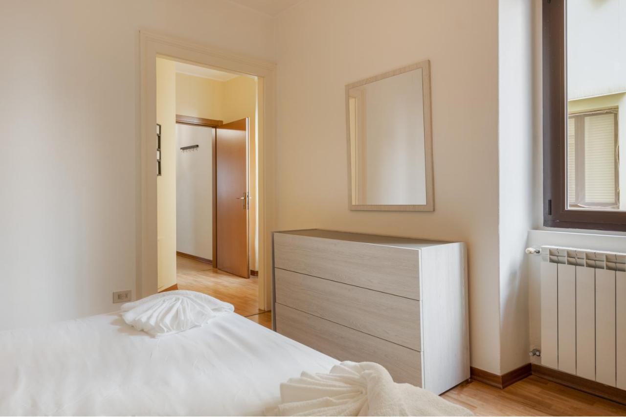 Suite Foscolo, In Piazza A Trieste Exterior photo
